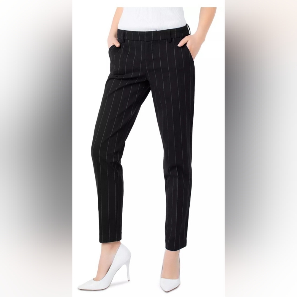 Liverpool Blk With White Pin Stripe Dress Pants NWOT Sz 6/28
